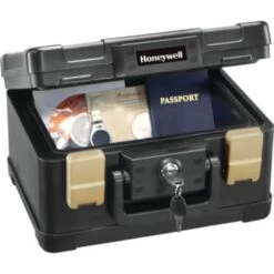 Honeywell Waterproof 30 Minute Ul Fire Safe Chest For Digital Media & Documents